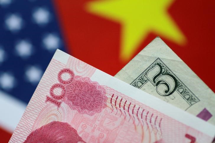 Asia FX falls, yuan battered by China disinflation jitters; Dollar steady