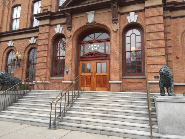 Saratoga Springs City Hall in downtown Saratoga Springs. (File photo)