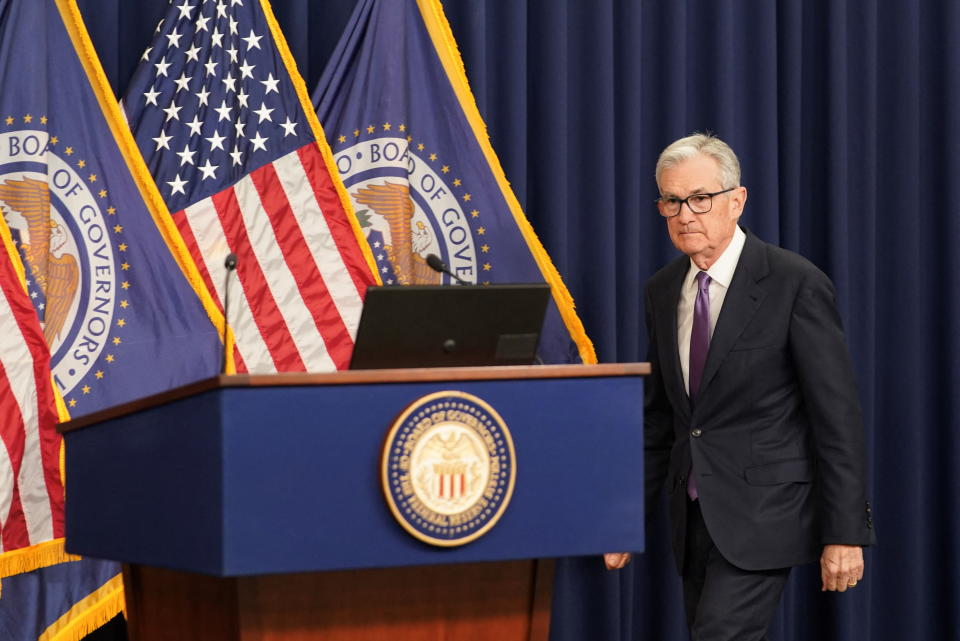 Federal Reserve Board Chairman Jerome Powell arrives to speak at a press conference following a closed two-day meeting of the Federal Open Market Committee on interest rate policy at the Federal Reserve in Washington, U.S., December 13, 2023. REUTERS/Kevin Lamarque