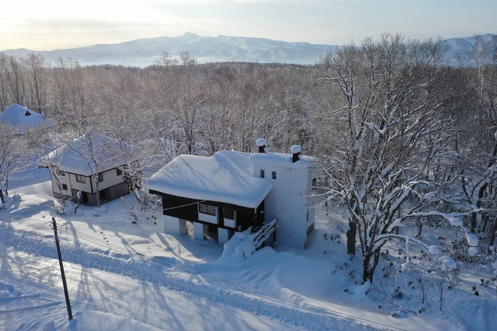 Moiwa Doctors Village House