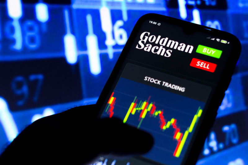 Earnings call: Goldman Sachs BDC reports robust Q4 with portfolio growth