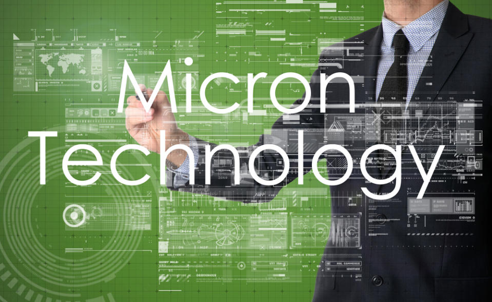 Forget Magnificent 7: Analysts are Talking About Micron Technology Inc (NASDAQ:MU) in ‘Big 10’ AI Stocks in 2024