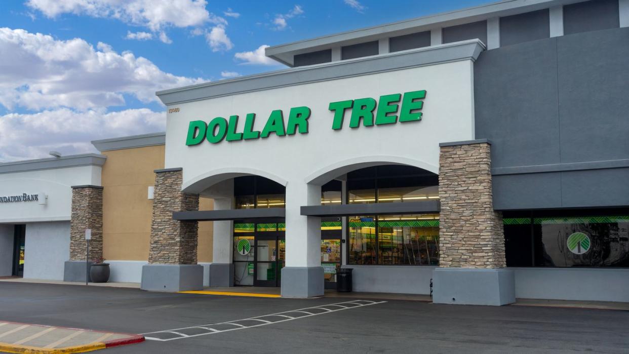 dollar tree low price retail store