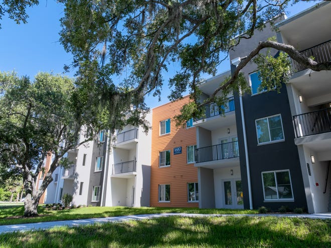 The Sarasota Housing Authority this week celebrated the grand opening of the Cypress Square affordable housing complex in Newtown neighborhood of Sarasota. The complex includes 84 spacious apartments - ranging from one-bedroom to four-bedroom - as well as a recreation center and exercise room. The apartments are available to residents and families earning between 30% and 80% Area Median Income.