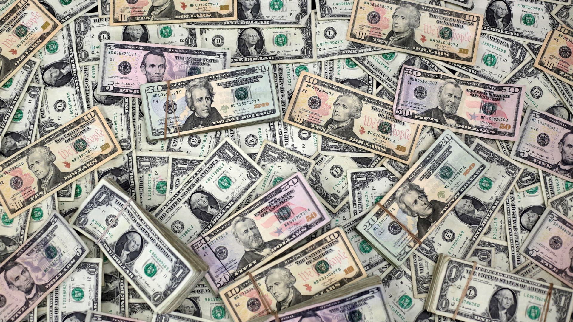 U.S. dollar banknotes 