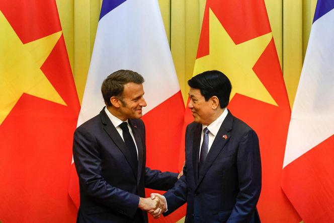 Emmanuel Macron and Vietnamese President Luong Cuong, at a meeting at the presidential palace in Hanoi, Vietnam, on May 26, 2025.