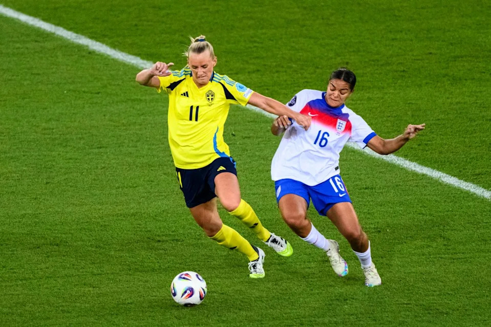 Stina Blackstenius of Sweden (left) plays against Jessica Carter of England (right) during the UEFA Womens EURO 2025 quarterfinal match. Getty Images