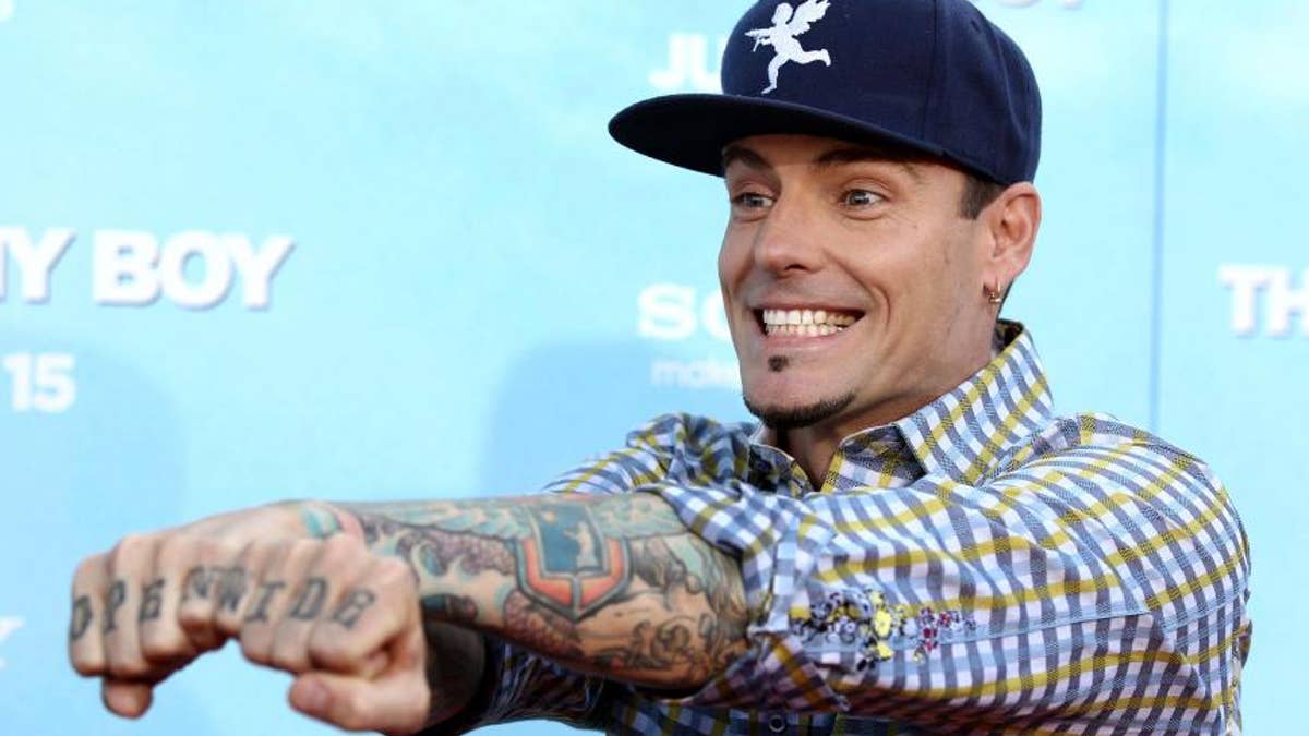 Vanilla Ice smiling