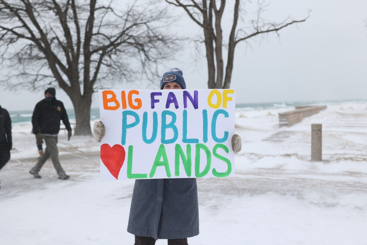 NPS layoff protest at Sleeping Bear Dunes